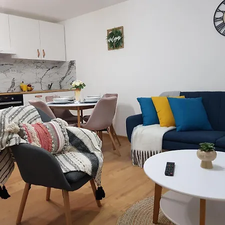 Apartment Charming Hideaway In The Heart Of Timisoara!
