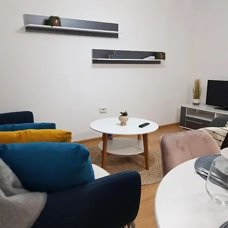 Apartment Charming Hideaway In The Heart Of Timisoara! Timisoara