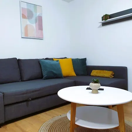 Charming Hideaway In The Heart Of Timisoara! Apartment